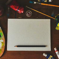 Art Canvases & Easels