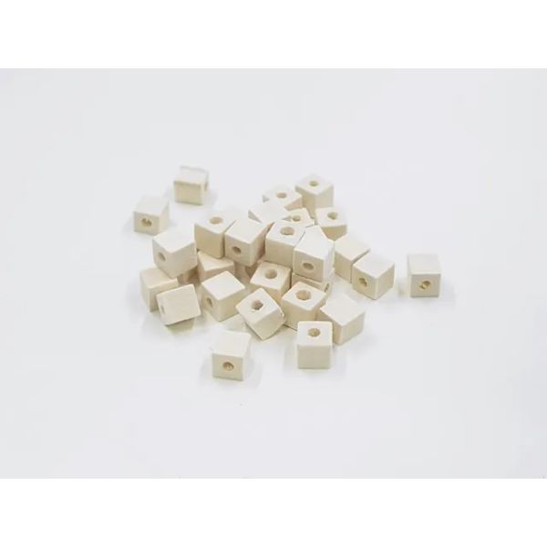 100 Pack Natural Square Wooden Beads - 1cm