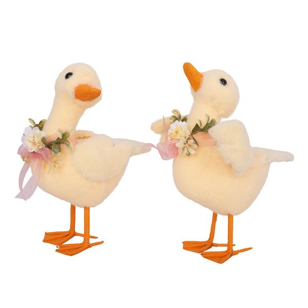 Assorted Ducks With Flowers - 24cm x 26cm