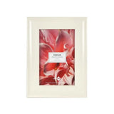 Load image into Gallery viewer, Ivory Dahlia Frame - 10cm x 15cm