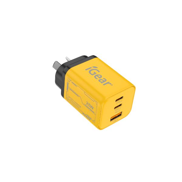 240V 23W Wall Charger With 2 Usb C & Usb A