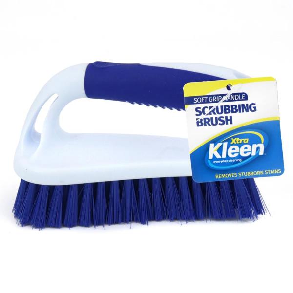 Large Contoured Scrub Brush With Soft Grip Handle - 15.3cm x 9.5cm x 6.5cm