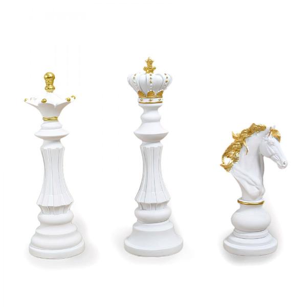 Assorted Resin King Or Queen Or Knight Statue - 30cm