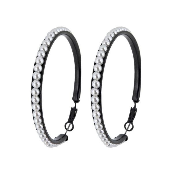 Pair Of Pearl Studded Black Earings