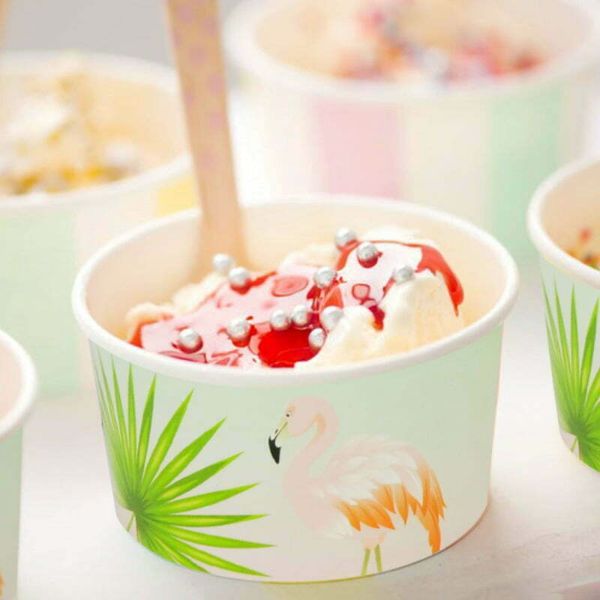 8 Pack Flamingo Paper Tubs - 10cm x 7cm