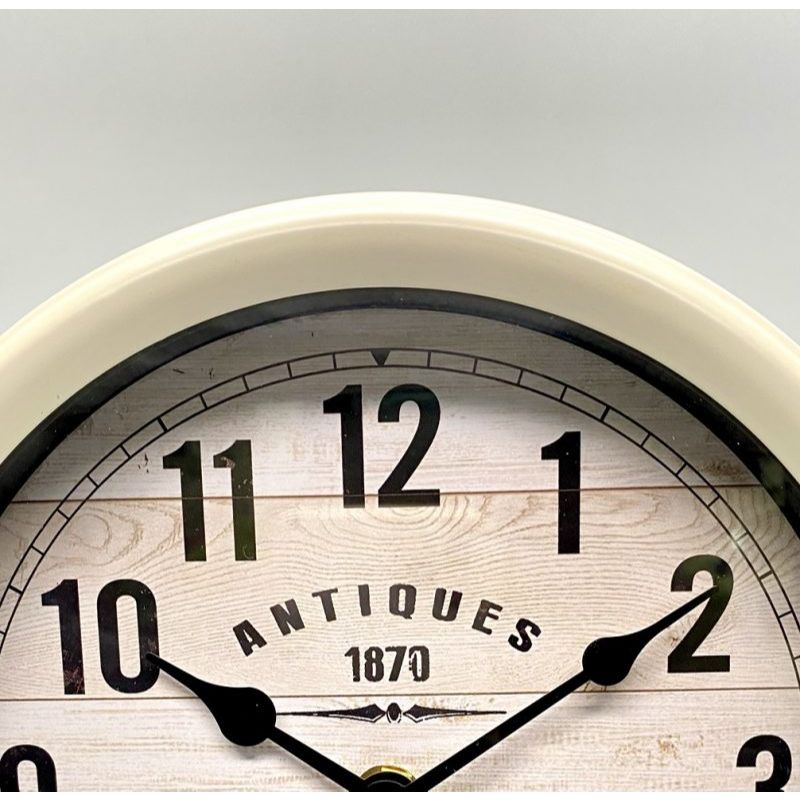 White Classical Metal Table Clock - 21cm x 15cm x 21cm