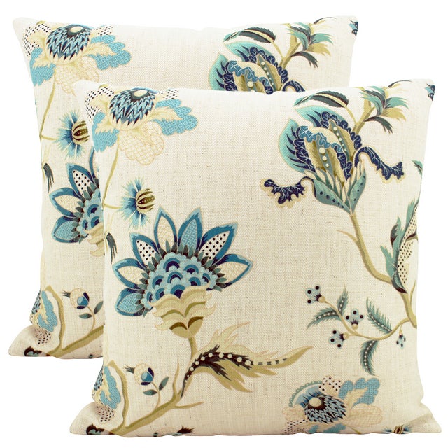Marsh Paisley Linen Cushion - 50cm x 50cm