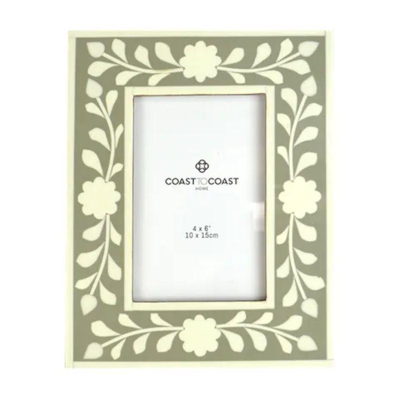 Green Hepburn Resin Frame - 16cm x 21cm