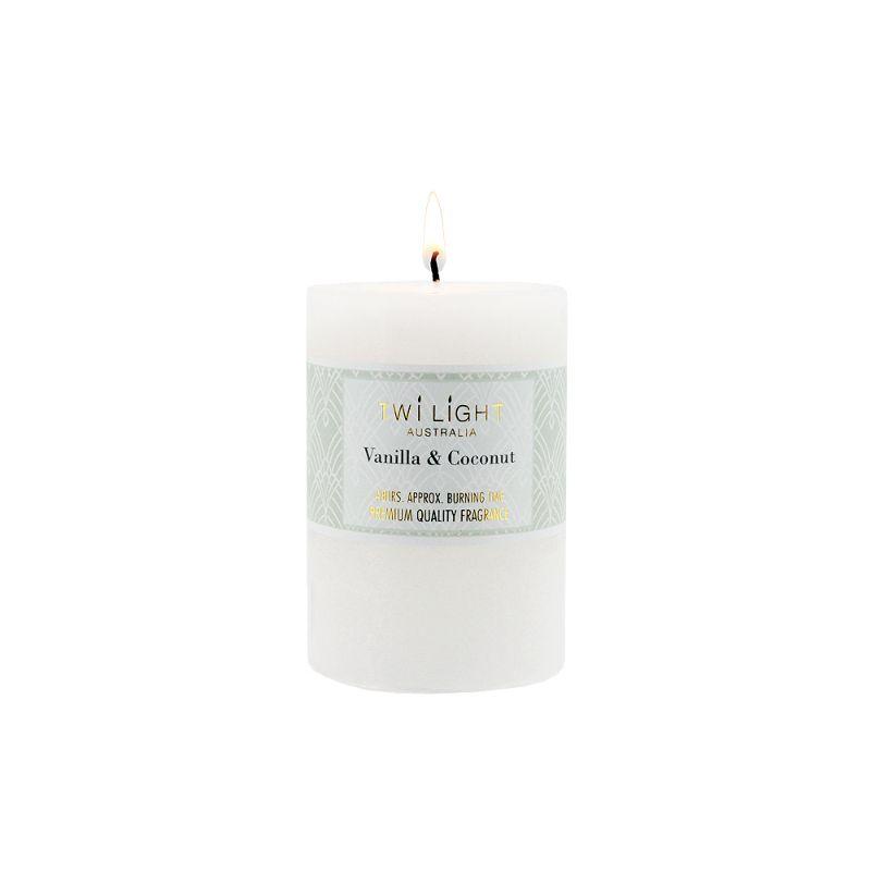 Twilight Frost Candle Vanilla Coconut - 7cm x 10cm