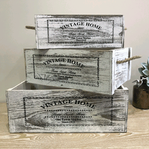 Vintage White Wooden Crates - 28cm x 18cm x 11cm - The Base Warehouse