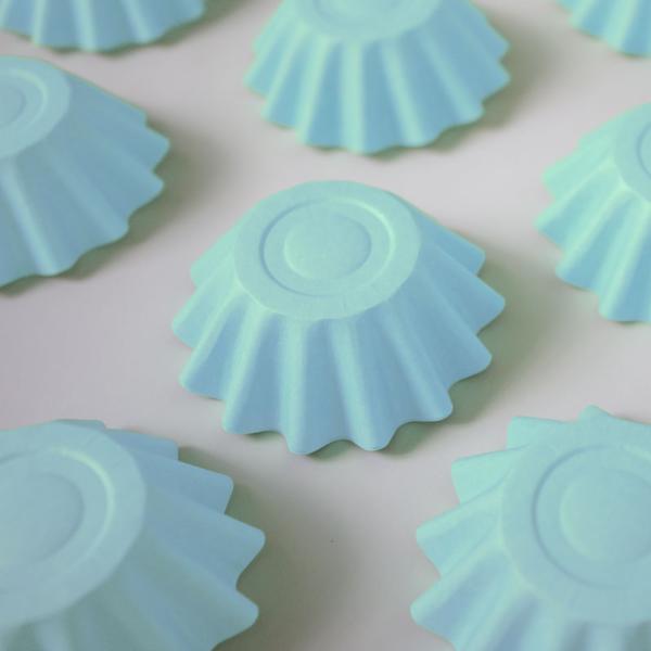 24 Pack Pastel Blue Bloom Baking Cups - 4.4cm x 3cm
