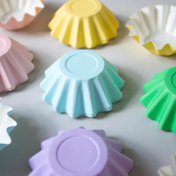25 Pack Pastel Mix Bloom Caking Cups In Pvc Box