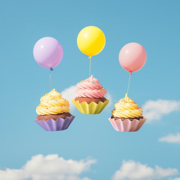 25 Pack Pastel Mix Bloom Caking Cups In Pvc Box