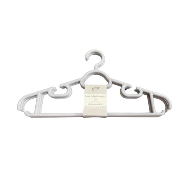 4 Pack Luxury Plastic Clothes Hanger
