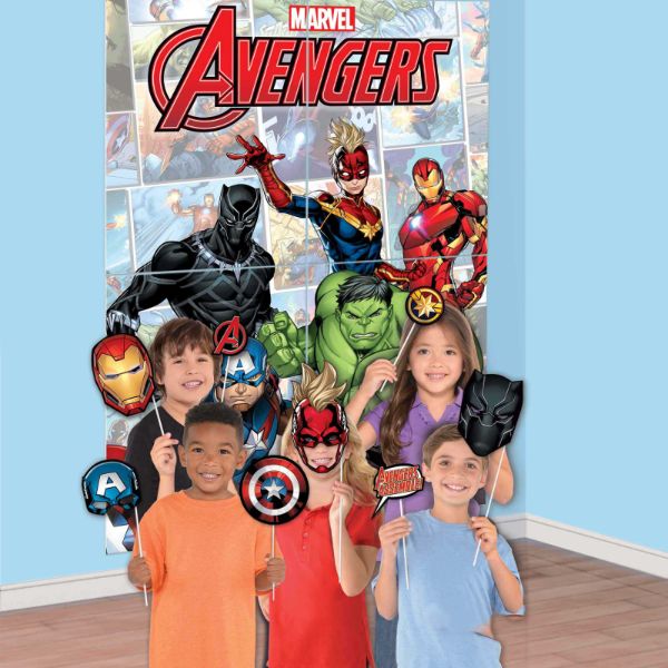 16 Pack Marvel Avengers Powers Unite Scene Setter & Photo Props