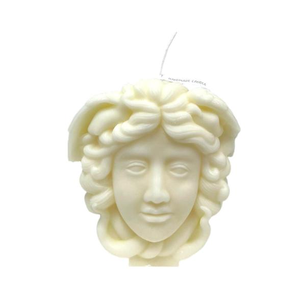 Madusa Scented Candle