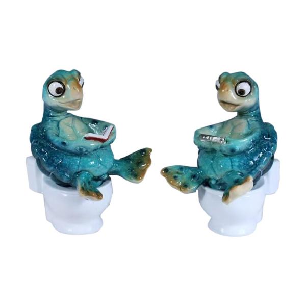 Turtle On Toilet - 11cm