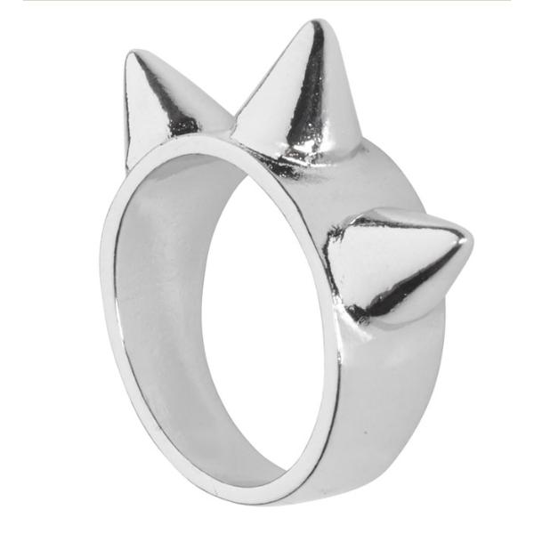 Silver Ring With 3 Spikes