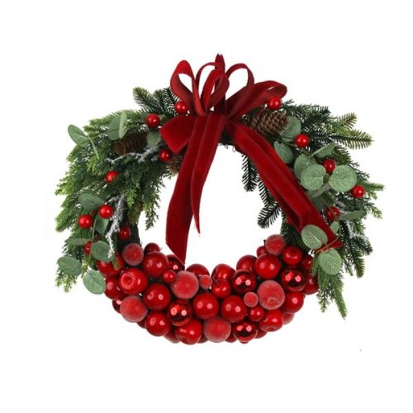 Berry Wreath With Green Pine - 40cm