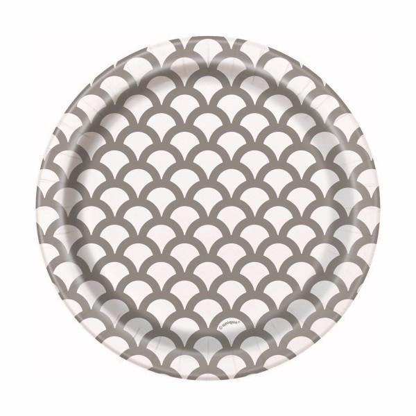 8 Pack Silver Scallop Paper Plates - 18cm