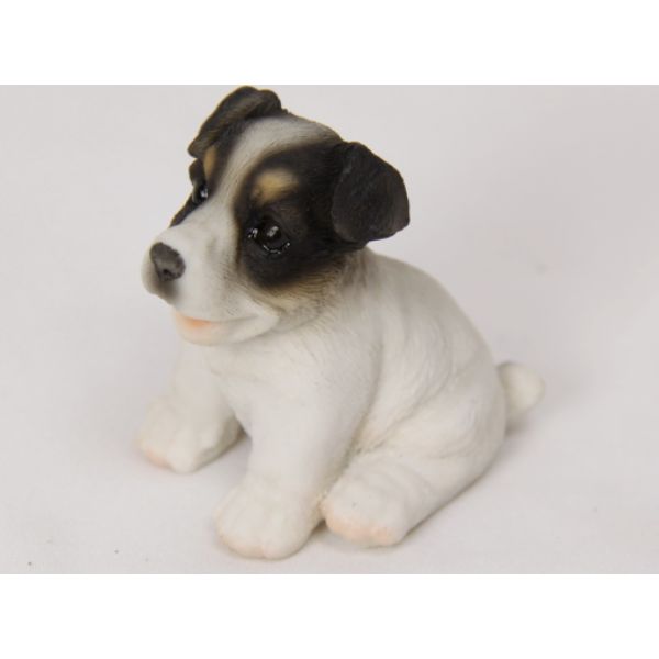 Cute Dog With Dog Bed Display - 6cm