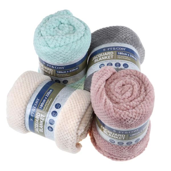 Soft & Cosy Jacquard Fleece Blanket - 180cm x 220cm